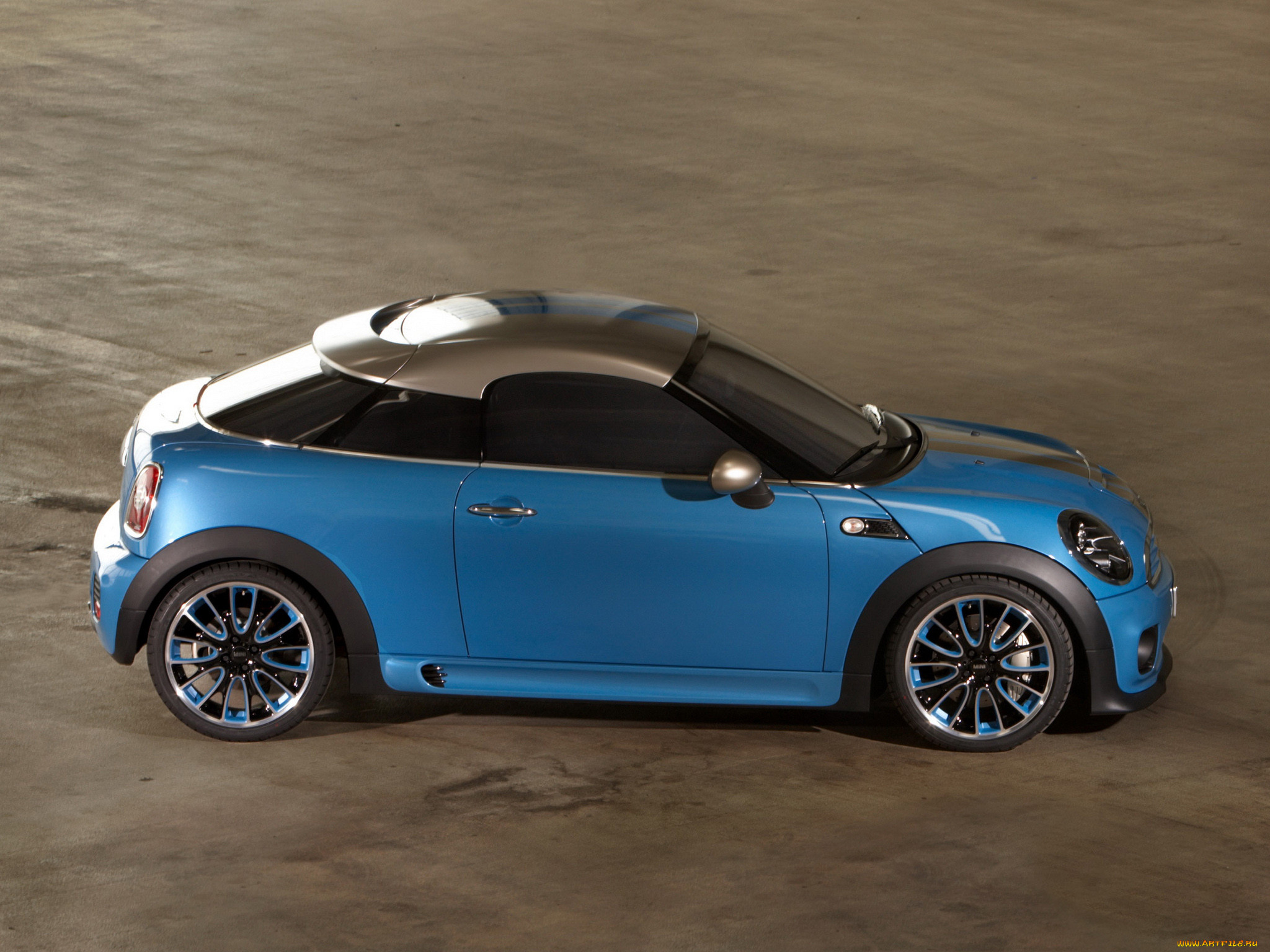 , mini